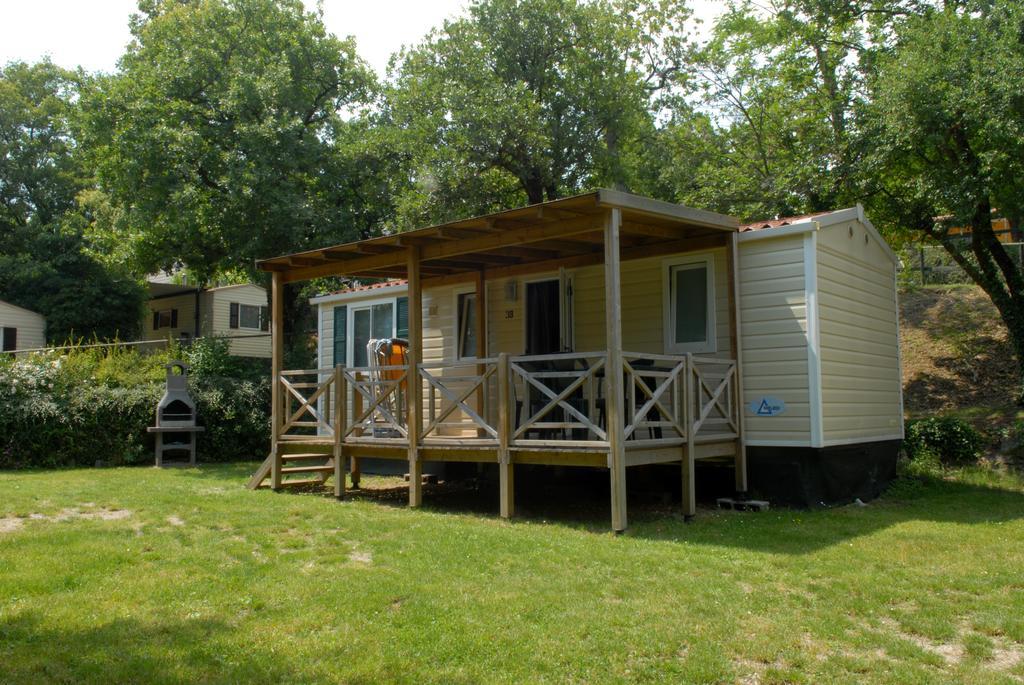 Camping La Rocca Manerba del Garda Exterior foto