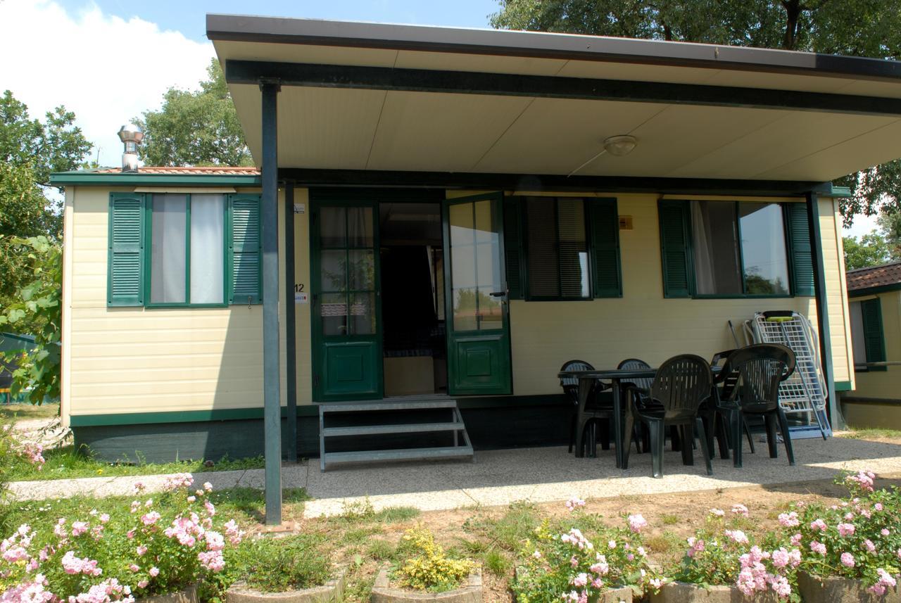 Camping La Rocca Manerba del Garda Exterior foto
